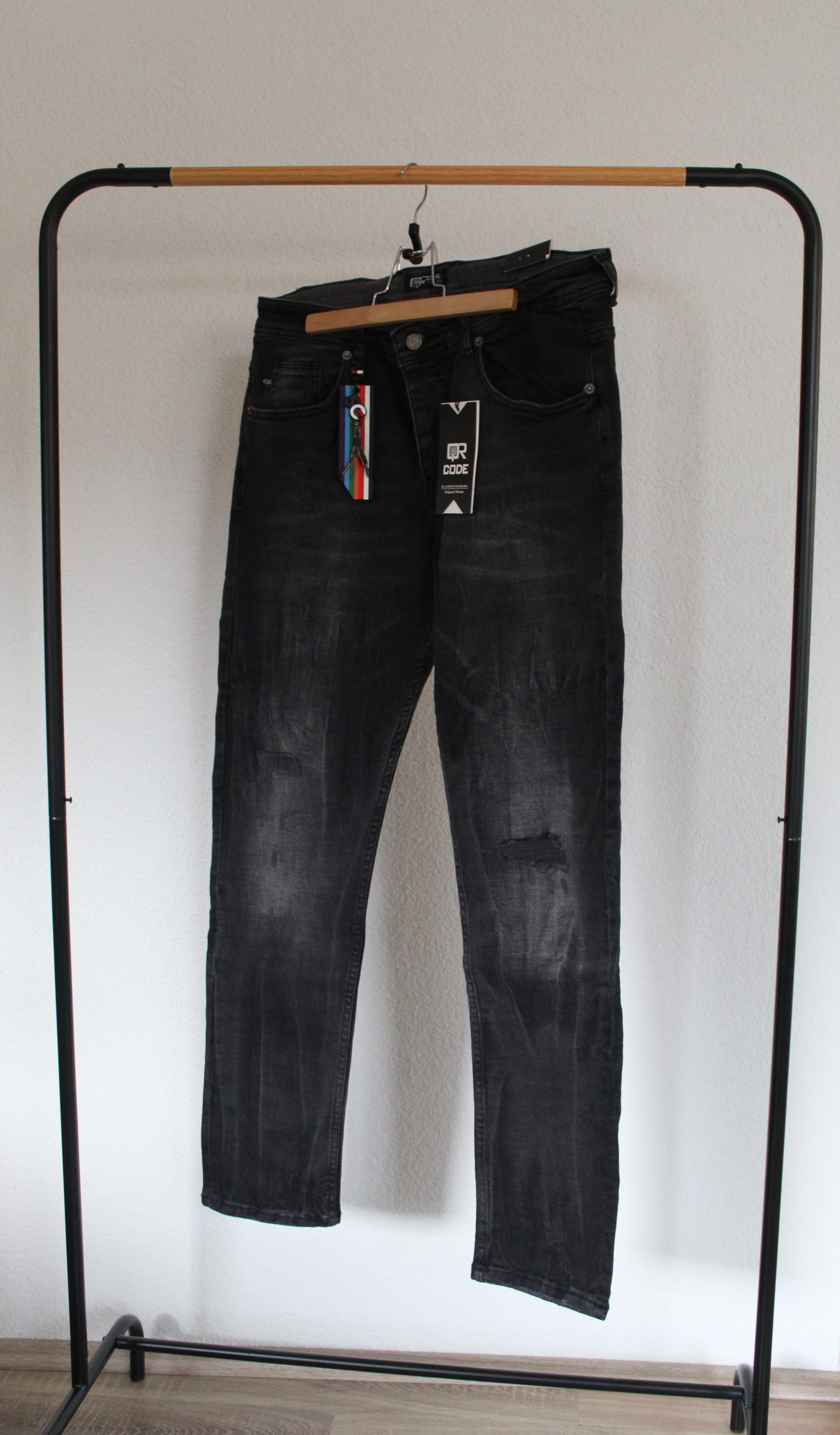 Slim Fit